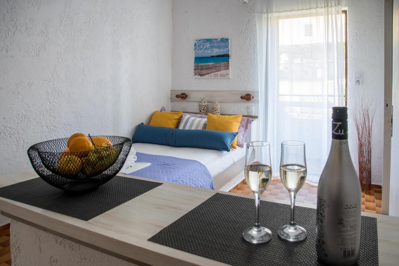 Amazona Aparthotel Αγία Πελαγία  Εξωτερικό φωτογραφία