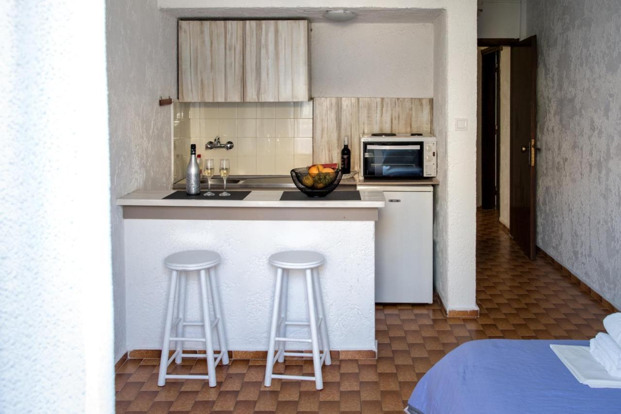 Amazona Aparthotel Αγία Πελαγία  Εξωτερικό φωτογραφία